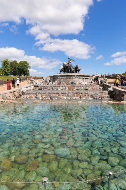 Kopenhag, Danimarka - 22 Haziran 2019: Gefion Çeşmesi Kastellet 'in yanındaki Nordre Toldbod bölgesinde yer almaktadır.