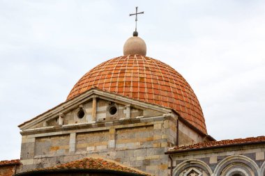 Arno Kilisesi (San Paolo a Ripa d 'Arno), Pisa, İtalya
