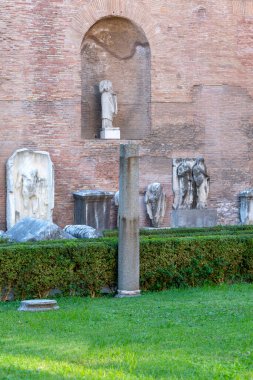 Roma, İtalya - 10 Ekim 2020: Diocletian 3. yüzyıl hamamı, antik Roma hamamlarının kalıntıları, Ulusal Roma Müzesi