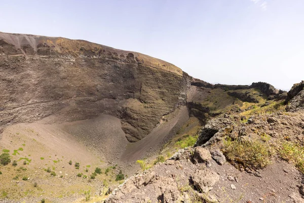 Wnętrze Krateru Wulkanu Wezuwiusz Włoszech Znajduje Się Nad Zatoką Neapolitańską — Zdjęcie stockowe