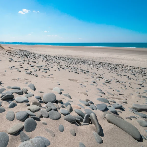 阿伯多维位游吟诗沙滩广阔沙地和空空间度假目的地威尔士 — 图库照片