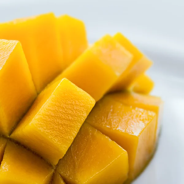Mango diced on the skin closeup square composition — Stock Photo, Image