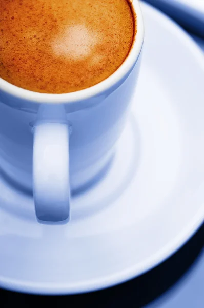 Espresso coffee cup close up macro cool colour concept — Stock Photo, Image