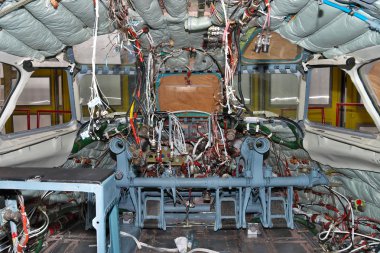 Uçak maintenanced olmak