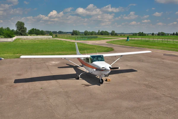 Avión privado ligero —  Fotos de Stock