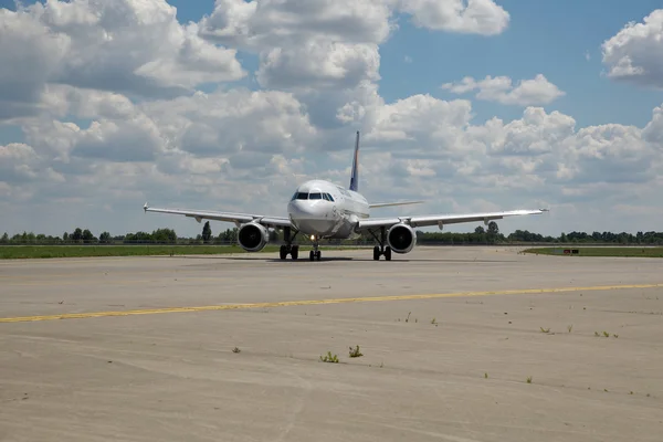 Lufthansa Airbus a320 — Foto de Stock