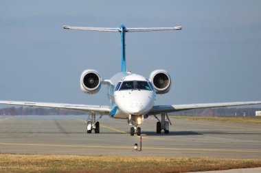 Dniproavia Embraer ERJ-145