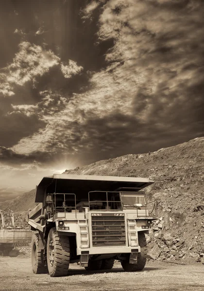 Minería de mineral de hierro — Foto de Stock