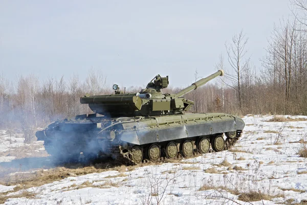 Tanque em combate — Fotografia de Stock