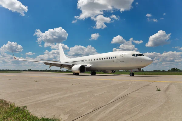 Avião de passageiros — Fotografia de Stock