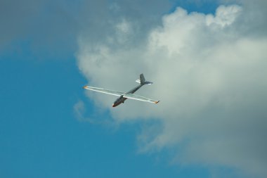L-13 Blanik izin