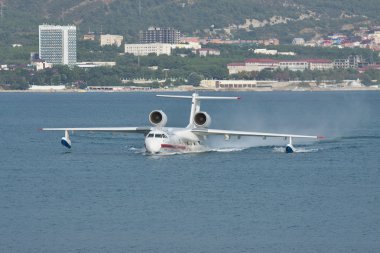 Beriev olmak-200 deniz uçağı