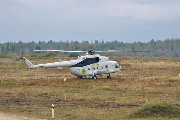 Army transport helicopter Mil Mi-8 — Stock Photo, Image