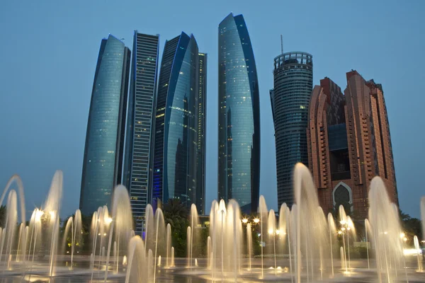 Abu Dhabi al atardecer . —  Fotos de Stock