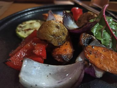 Izgara sebze ve baharat.