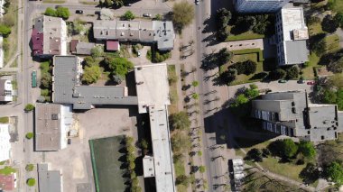 Güneşli bir günde Lutsk şehrinin hava manzarası 