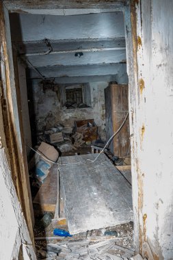 Ukrayna 'daki Lutsk zindanında dar koridor..