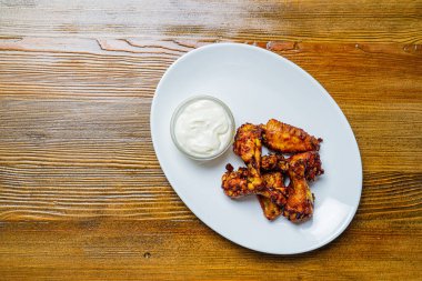 Kahvaltıda komposto, salata, çorba.