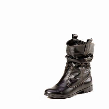 Beyaz bir arka planda kadın botları