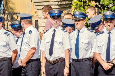 editoryal röportaj hediye Volynskaiy polis özel arabalar Lutsk, Volyn bölgesi Ukrayna 03.09.15 