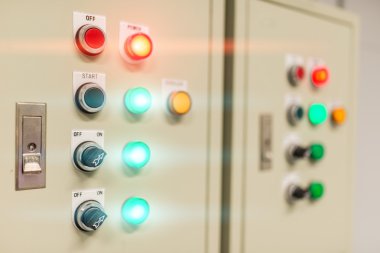 Elektrik açık sigorta kutusu yumuşak ışık