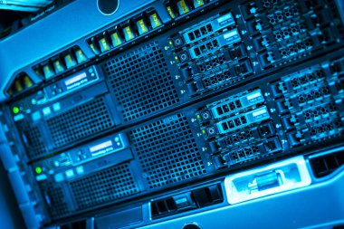 Veri Oda odaları için depolama sunucuları