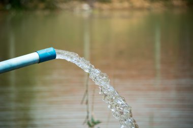 Akış nargile ile doğa yerde