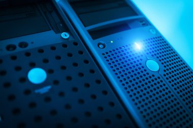 Veri Oda odaları için depolama sunucuları