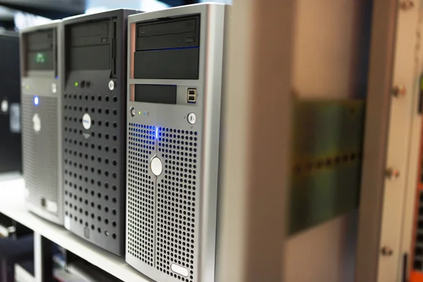 Storage servers in data room Domestic Room