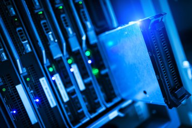 Veri Oda odaları için depolama sunucuları