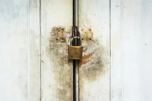 Old master key rustry in soft light — Stock Photo, Image