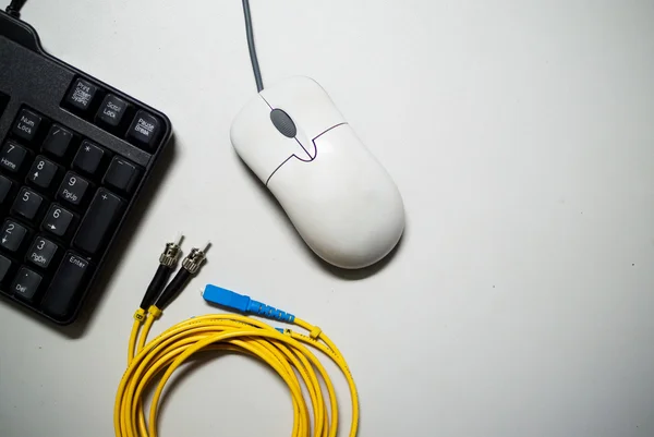 Computador pessoal na mesa com tiro de alto ângulo . — Fotografia de Stock