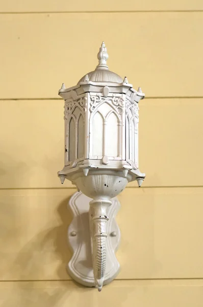 White Lamp on vintage wall — Stock Photo, Image