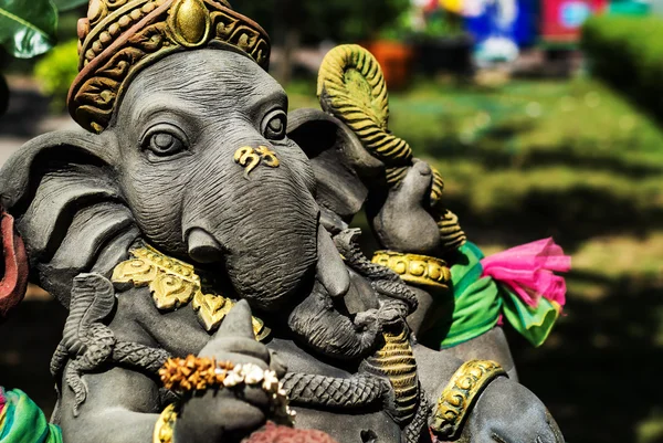Ganesha gemaakt van steen in Thailand — Stockfoto