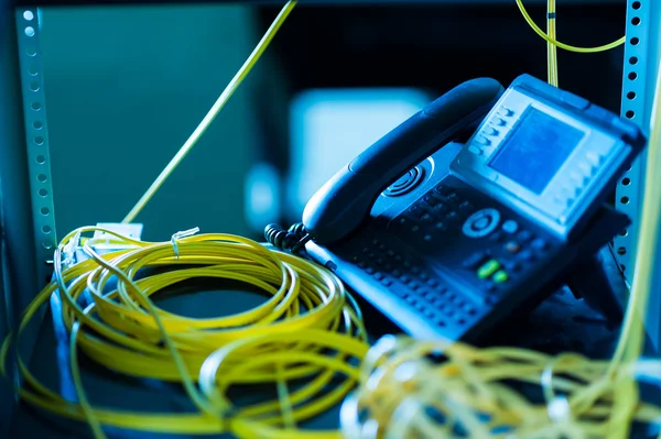 IP telefon ağ odasında