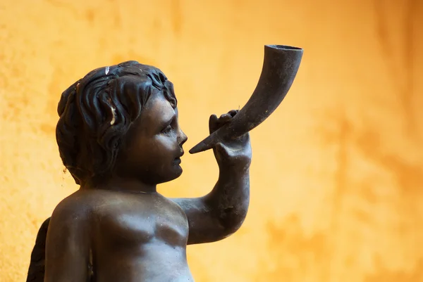 Little Children  statue in soft light . — Stock Photo, Image