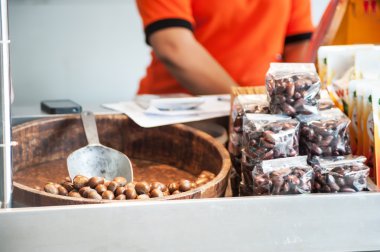 kestane satıcı paket sofe ışık ile 