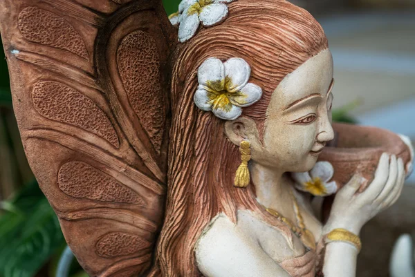 Statue angel ancient symbol old face — Stock Photo, Image