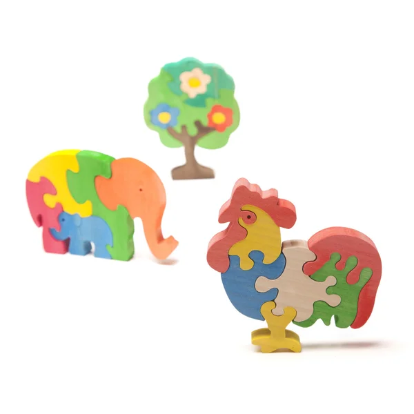 Puzzle de madera polla y elefante — Foto de Stock