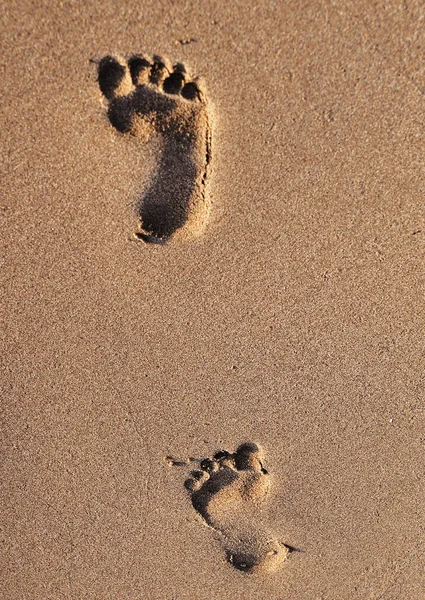 Hintergrund Sommerzeit Fußabdrücke Der Sandstruktur — Stockfoto