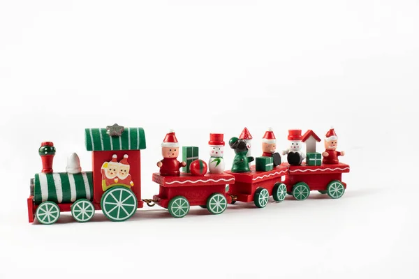 Houten Speelgoedtrein Kerstreis Een Witte Geïsoleerde Achtergrond Kerstkaart Kopieerruimte — Stockfoto