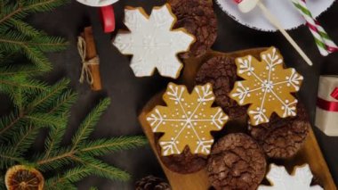 Noel kurabiyesi. Lezzetli ev yapımı zencefilli ekmek.. 