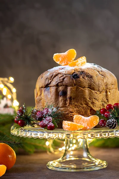 Hausgemachte Lebkuchen Auf Einem Hölzernen Hintergrund Hausgemachte Weihnachtskuchen Mandarinen Kopierraum — Stockfoto