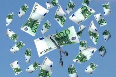 Para (makas 100 euro banknot kesme kesmek)