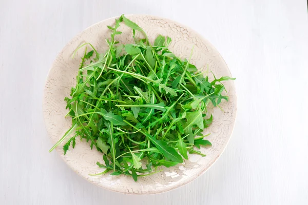 taze roka yaprakları plaka