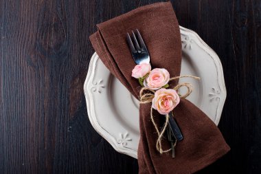 Yumurta ve Söğüt dalı ile Tablo ayarı