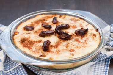 Kuru üzüm, süzme peynir güveç tarihleri