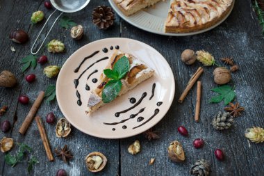 dilim taze elma ile ev yapımı elma kek