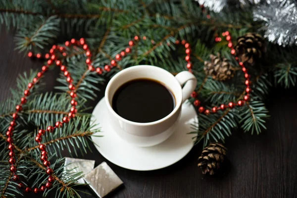 Noël Noël nature morte avec tasse de café et chocolat — Photo