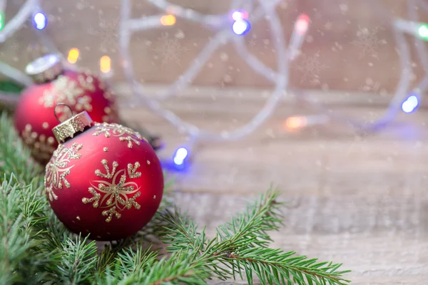 Bolas de adorno de Navidad rojo, decoración de abeto — Foto de Stock